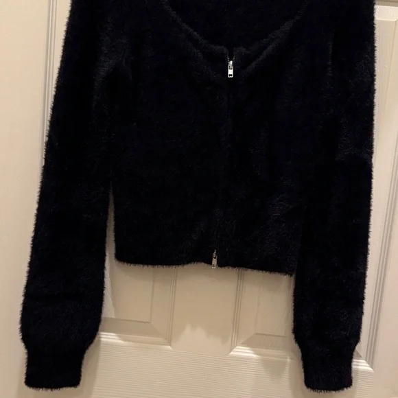 Sincerely Jules Black Fuzzy V-Neck Zip Sweater - Picture 4 of 5